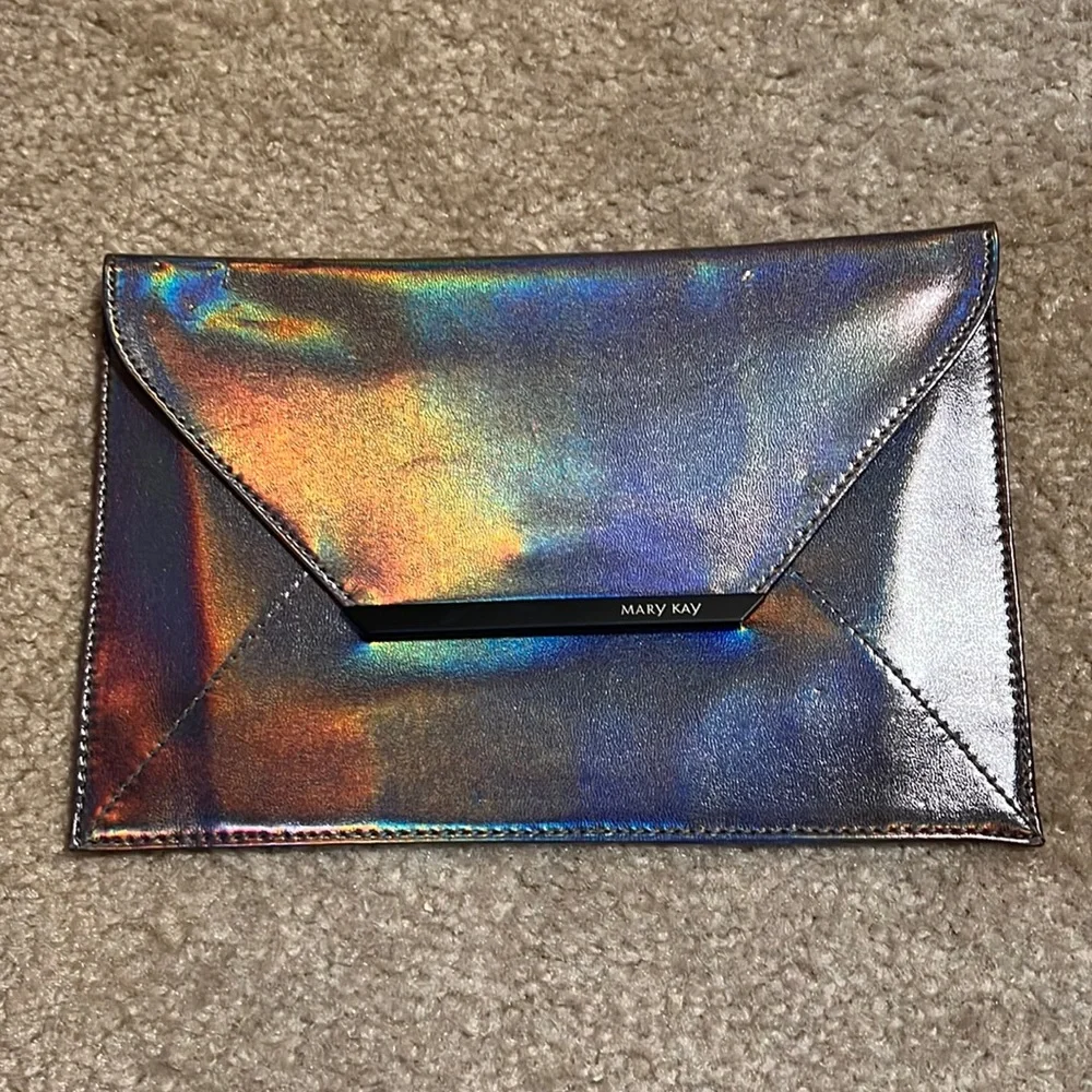 Mary Kay Clutch Bag - Picture 1 of 8